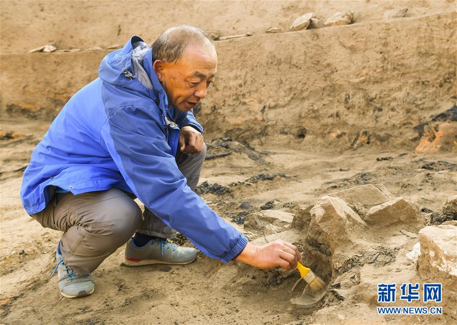 （图文互动）（2）内蒙古发掘1500多年前的北魏皇帝祭天遗址