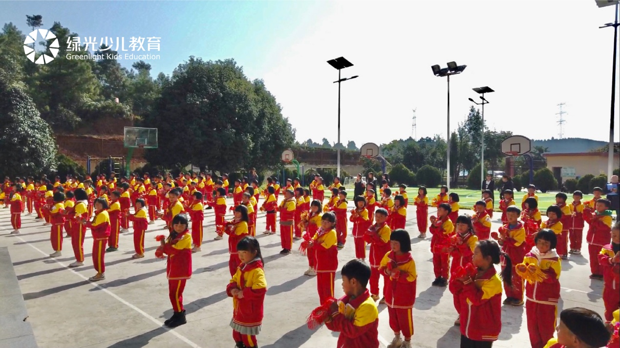 “点亮希望 与爱同行”绿光少儿教育援滇爱心图书馆揭牌插图(4)