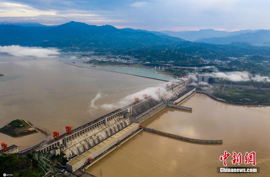 三峡大坝已降至汛限水位迎汛 - 中国日报网