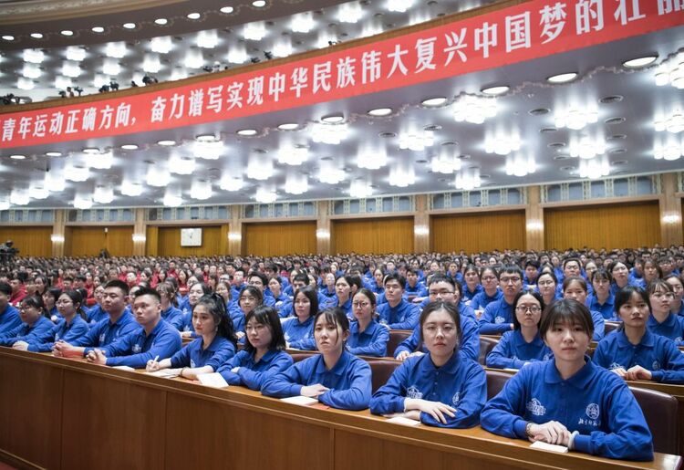 图文故事丨崇德向善！总书记为道德模范“点赞”