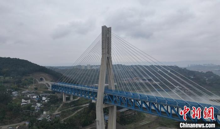 创造多个全国首例重庆明月峡长江大桥30日将通车