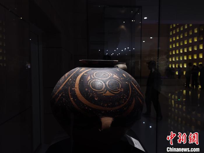 探访河湟文化博物馆：看彩陶如何“流成河”