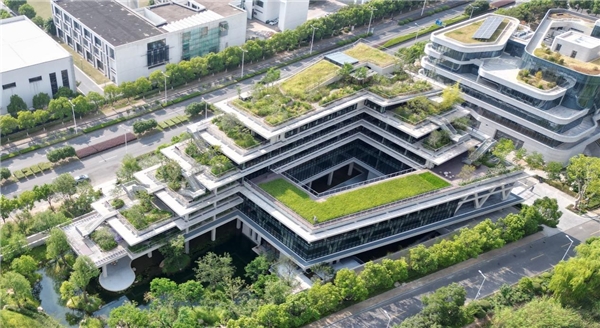 大金助力打造生态环保绿色建筑，携手英格玛共筑“感动世界的建筑”