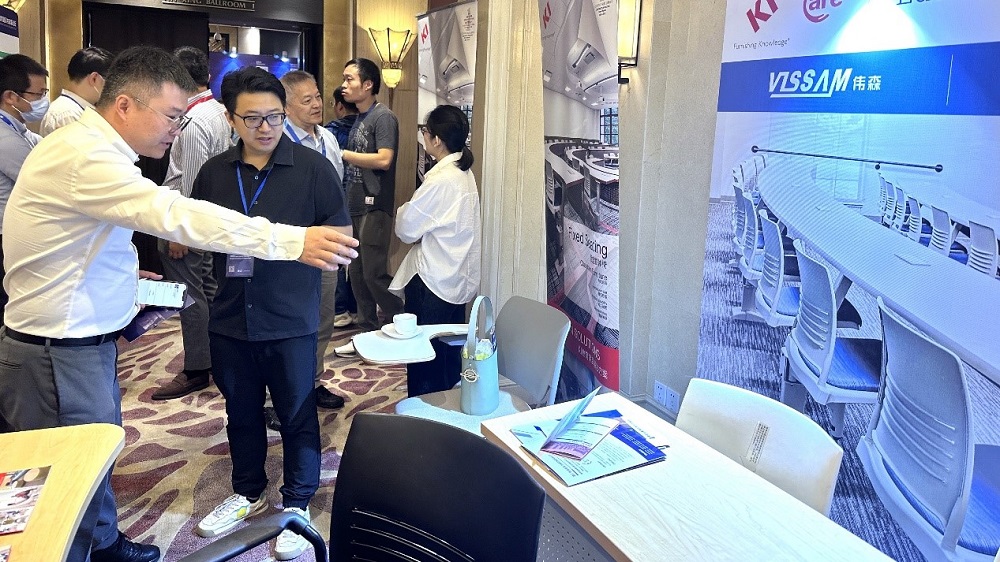 KBOB手机网页I家具：适应数字化与智能化趋势引领教育装备发展(图3)
