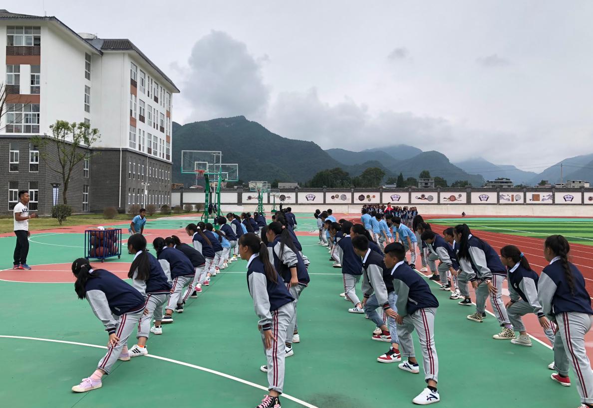 记者探访越西县文昌中学来自大山深处的歌声