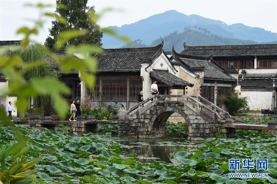 （坐着高铁看中国）（10）探访合福高铁沿线的千年古村