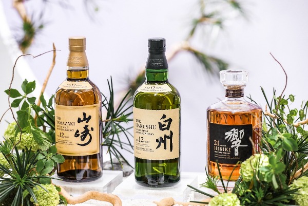 Suntory offers taste of Japanese whisky Chinadaily .cn