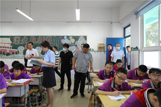 金水区暑期托管服务现场会在文化绿城小学召开