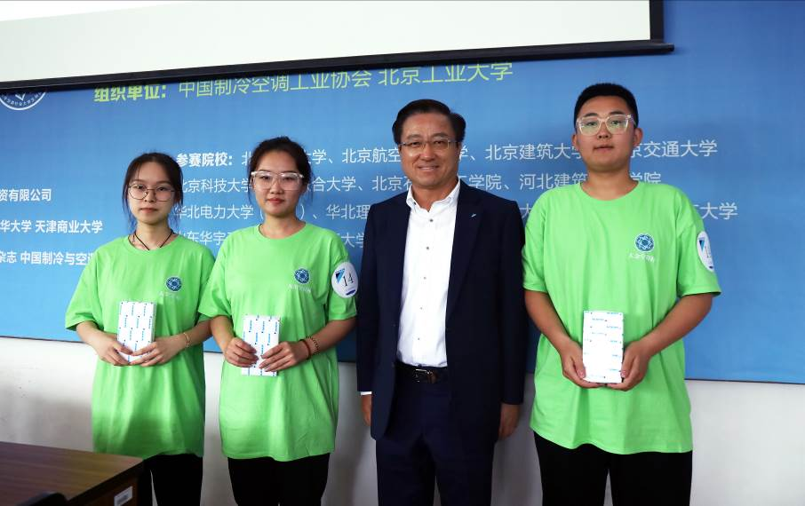 https://upload.jxntv.cn/2021/0714/1626224341651.png