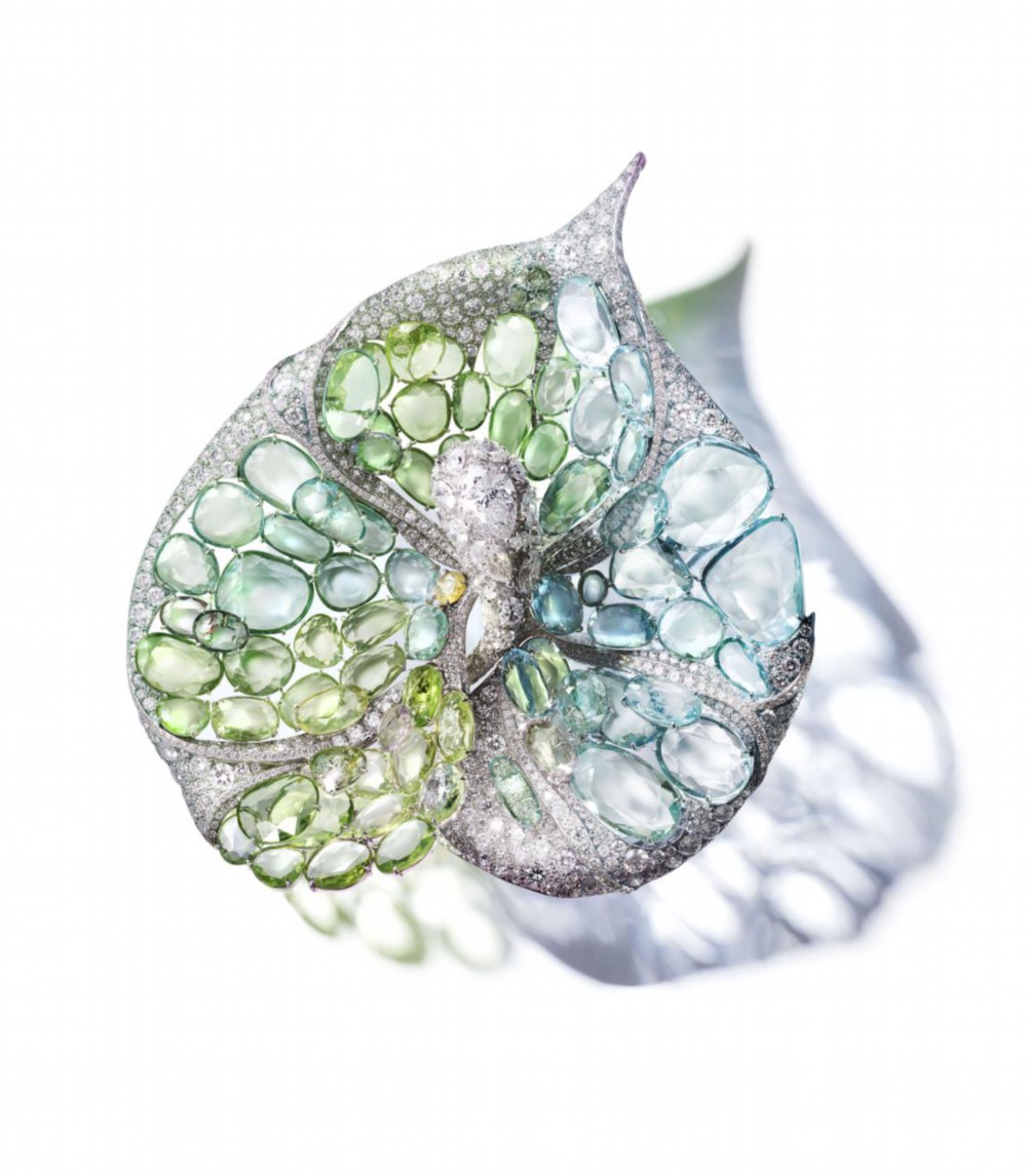 A conversation of anthurium - brooch