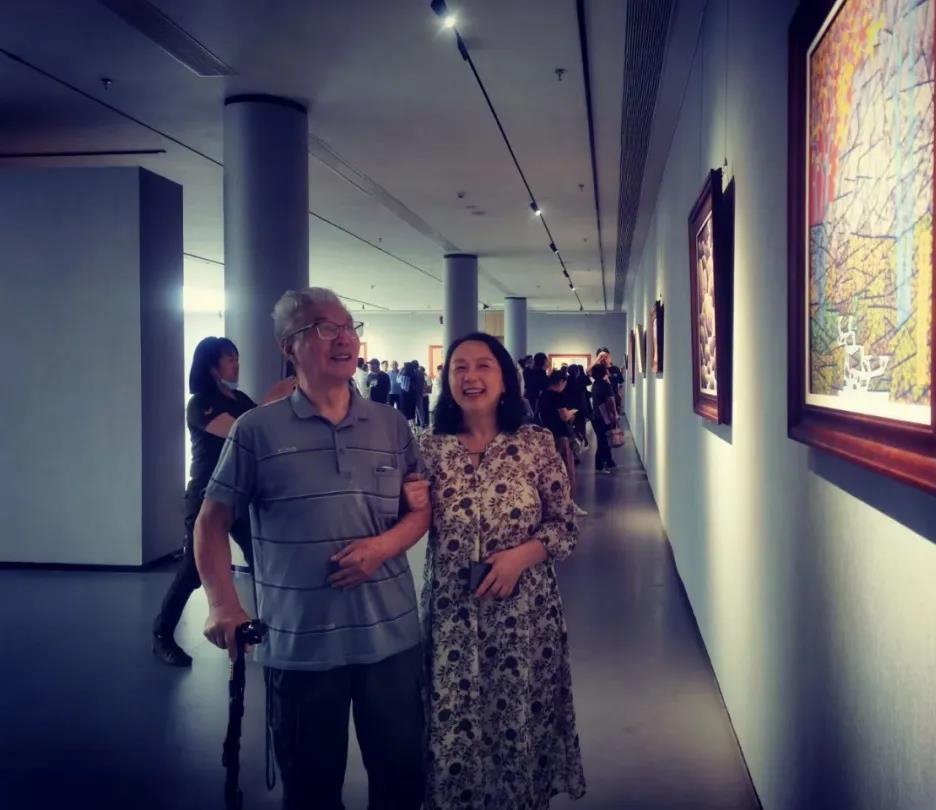 中国陶瓷绘画学术论坛暨龚循明作品展在景德镇举行