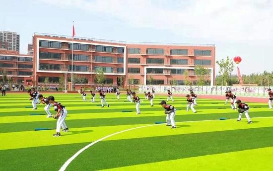 首都师范大学附属育新学校房山分校举行新生入学典礼