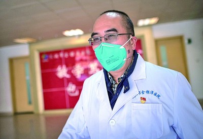 张定宇：以“渐冻之躯”铸起战疫铜墙铁壁