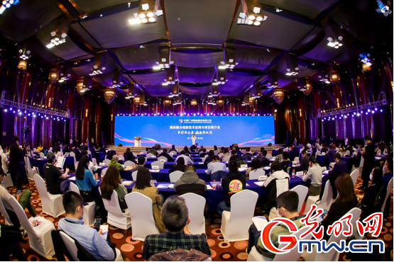 百项媒体融合创新技术集中亮相中国广电媒体融合发展大会