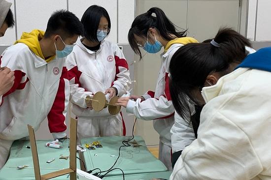 人大附中朝阳学校第九届校园科技节圆满落幕