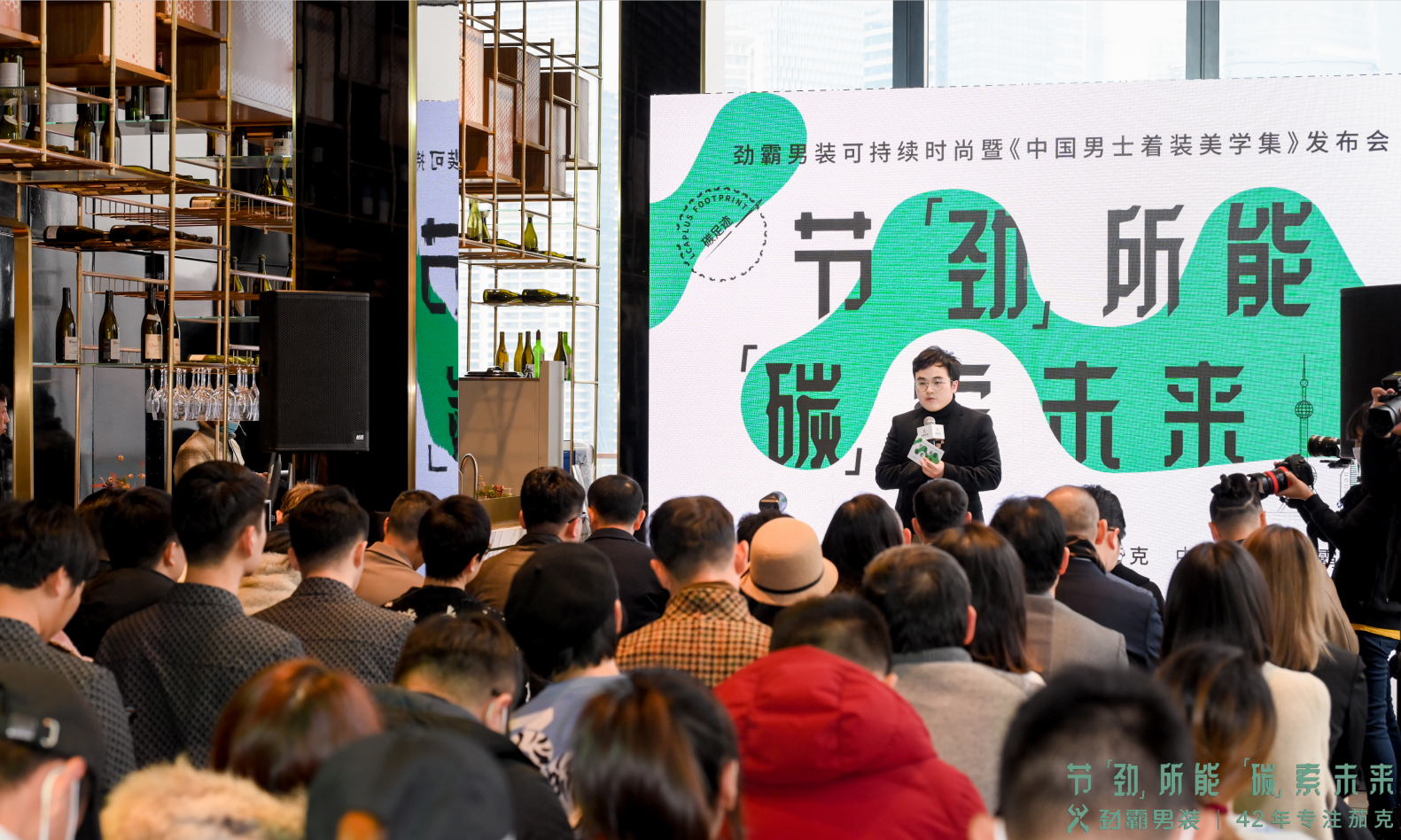 https://upload.jxntv.cn/2021/1229/1640746856310.png