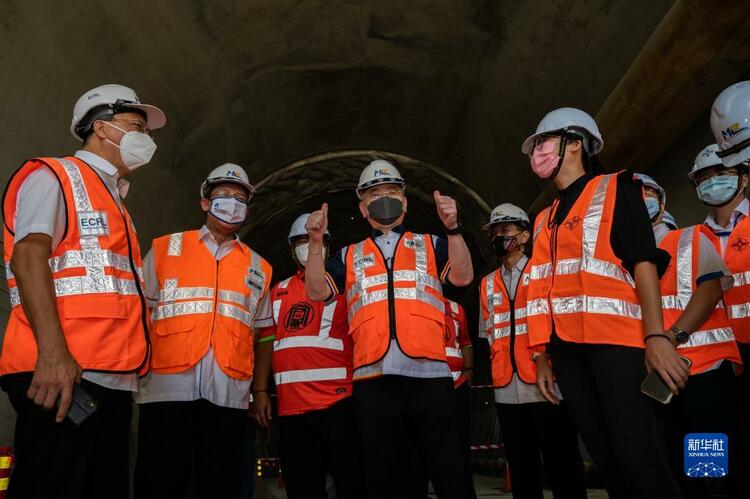 马来西亚交通部长：中方经验和技术助力马东铁项目隧道施工