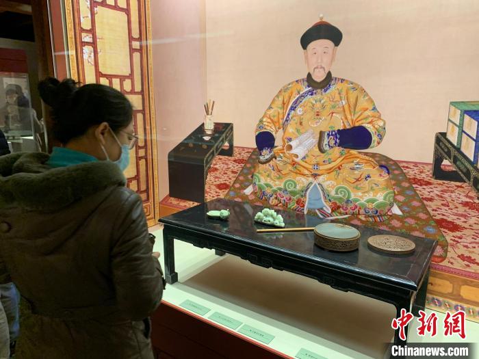 沈阳故宫以近60件院藏文物展示古人面对寒冷的解决方案
