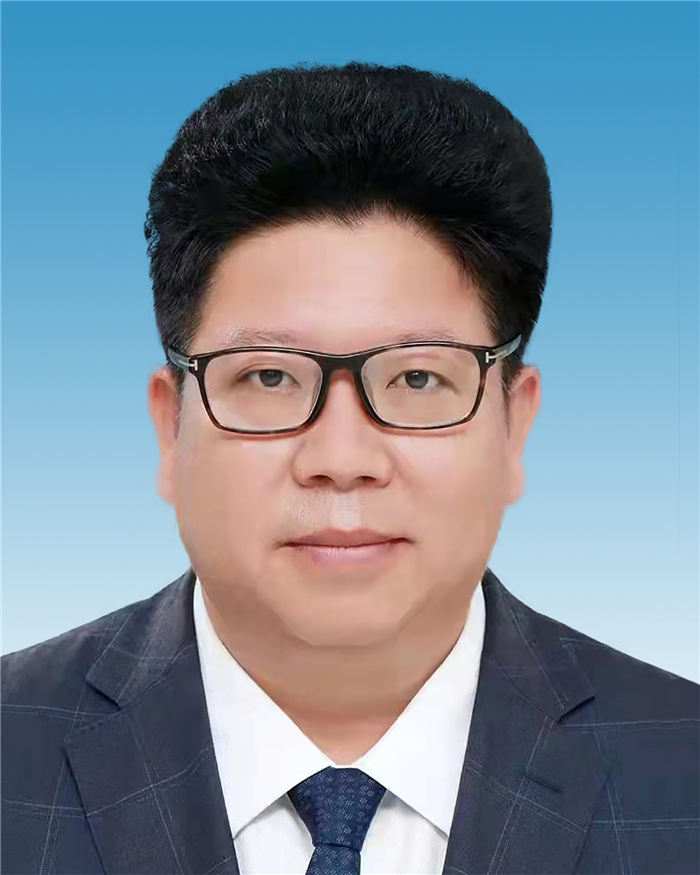 9、吴胜华同志照片.jpg