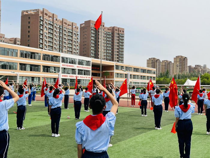 我们都是中国娃 内蒙古自治区迎六一升国旗主题活动