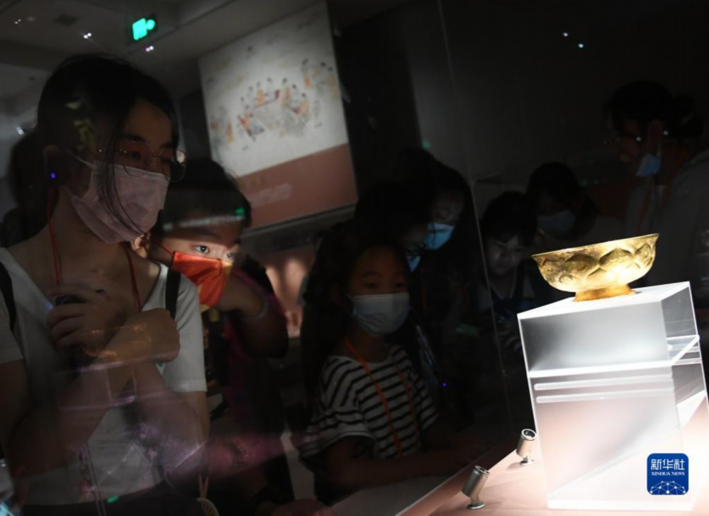 陕西西安：博物馆迎来暑期热潮