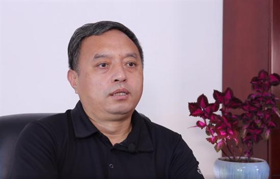 “攥紧中国种子、打造种业创新高地”