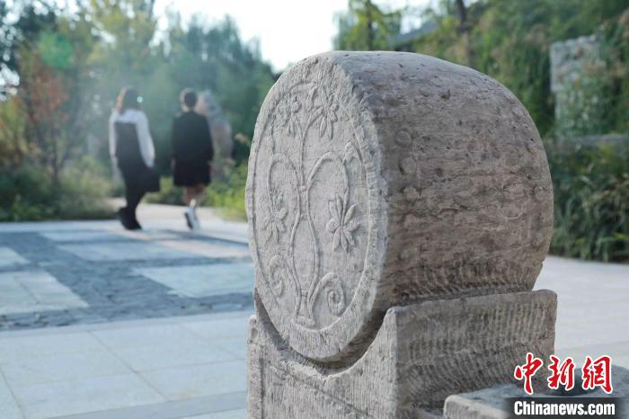 石家庄市灵寿县石刻博物馆展示的石刻。　白云飞 摄
