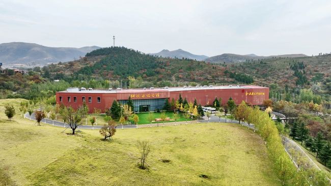 鉴往知来，跟着总书记学历史丨50多年前建成的这条“人工天河”，镌刻下了什么？