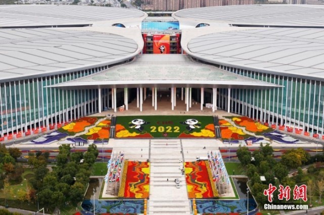 On November 1, aerial photography of the National Exhibition and Convention Center (Shanghai). The 5th China International Import Expo will be held at the National Exhibition and Convention Center (Shanghai) from November 5th to 10th.Photo by Yin Liqin