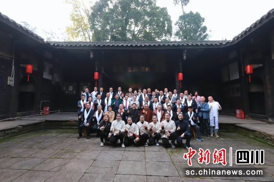 开幕仪式现场。