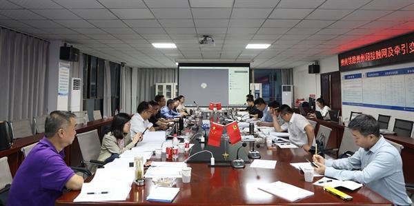 贵南高铁贵州段接触网“电通” 全线主体建成