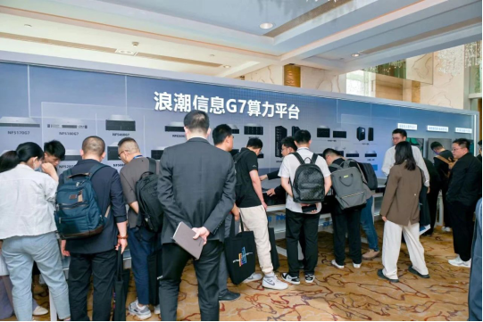 云图片