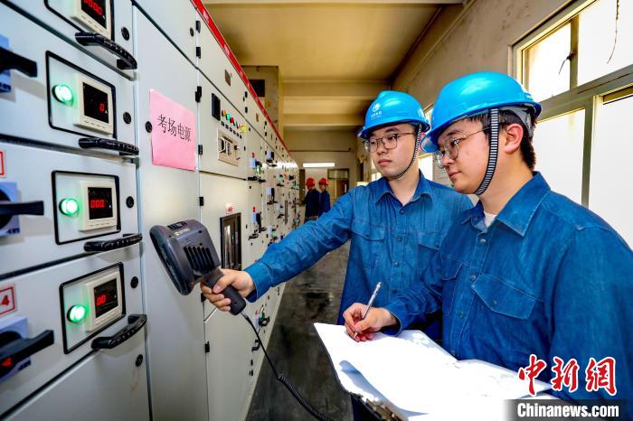 北京“一校一案”保障高考供电重点站线全部配置防汛物资