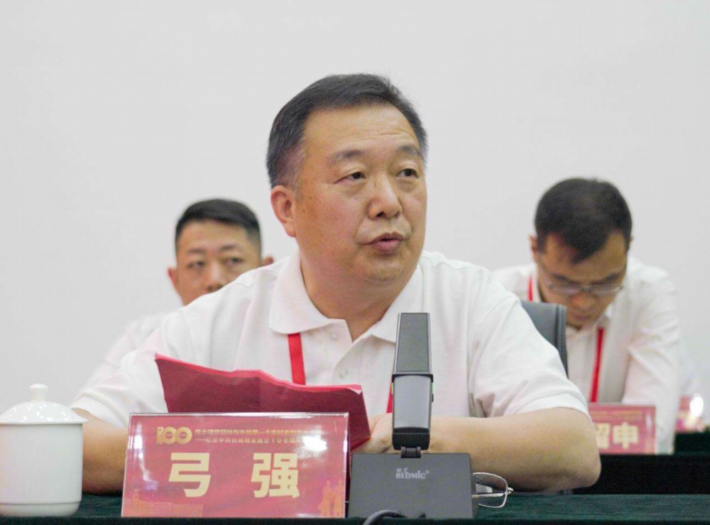 3弓仲韬侄孙弓强发言。 田畅 摄