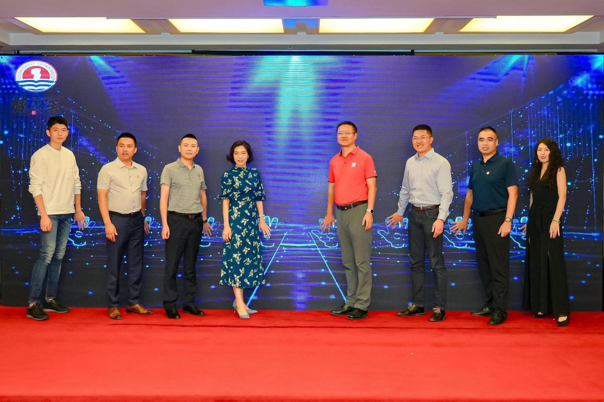 https://upload.jxntv.cn/2023/0915/1694742107279.jpg