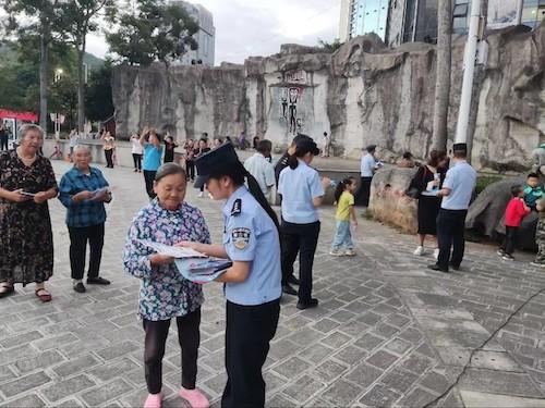 文山：城关边境派出所“四个聚焦”推进夏季治安打击整治行动走深走实