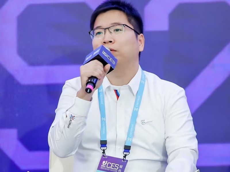 加特兰汽车产品线总经理王政参与峰会圆桌讨论.jpg